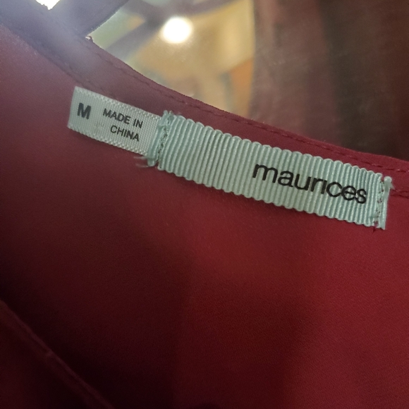 Maurice polyester blouse with stitching. - Picture 4 of 8